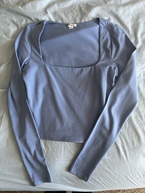 Garage long sleeve crop top